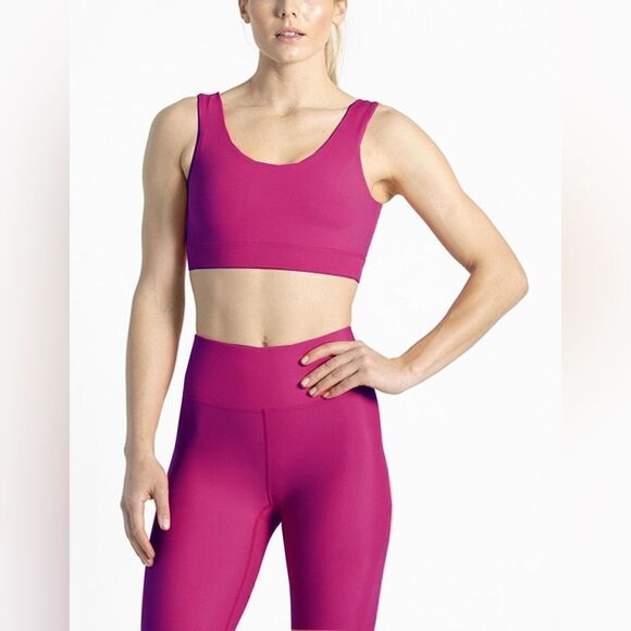 Heroine Sport Density Legging in Wildberry Size Small - Picture 3 of 3